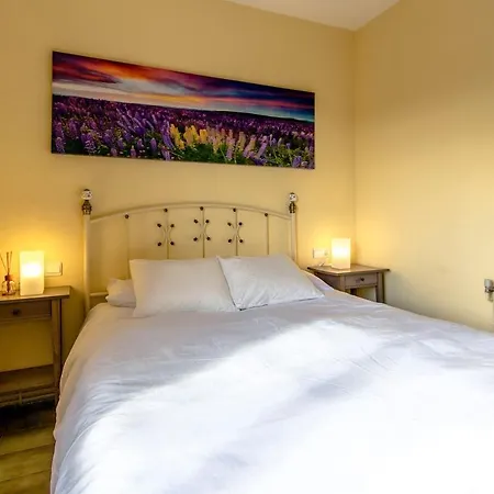 ヴィラ Catalunya Casas Unique Costa Brava Abode With Train Access To Bcn サンタ・コロマ・デ・ファルネルス